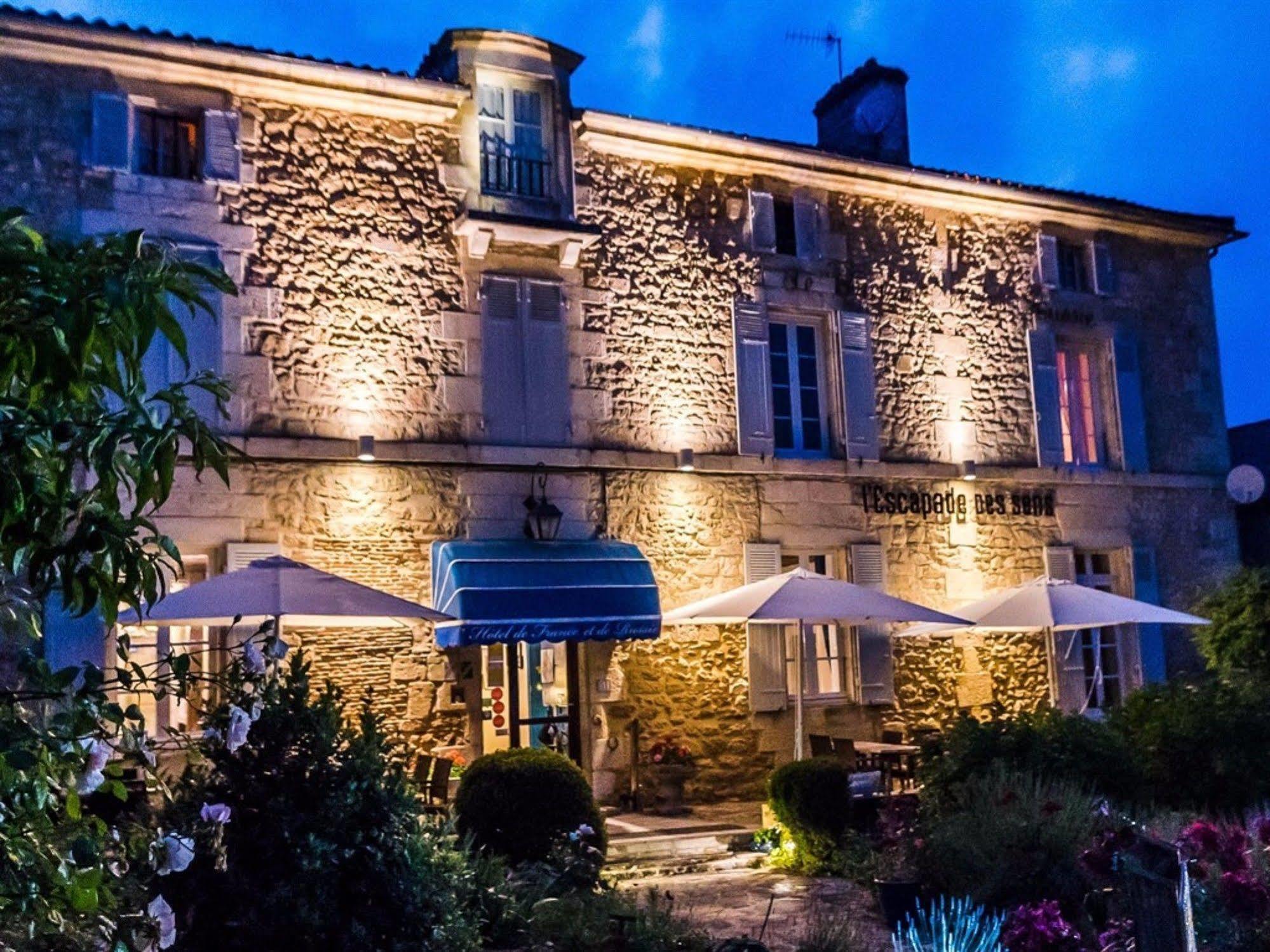 Hotel De France Et De Russie Thiviers Екстер'єр фото